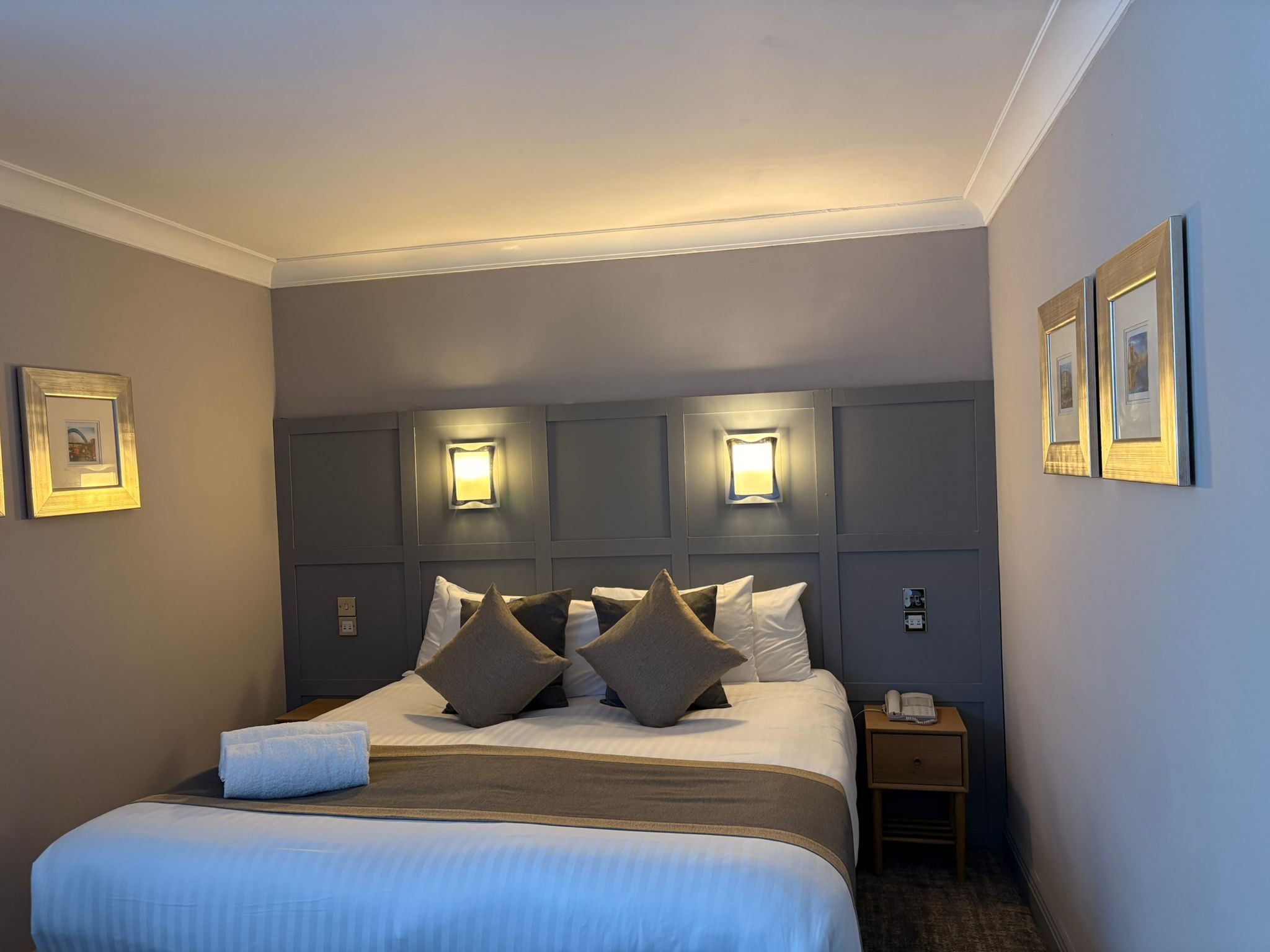 Caledonian Standard Double Room